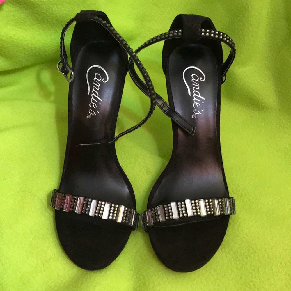 Candie’s black heels size 5